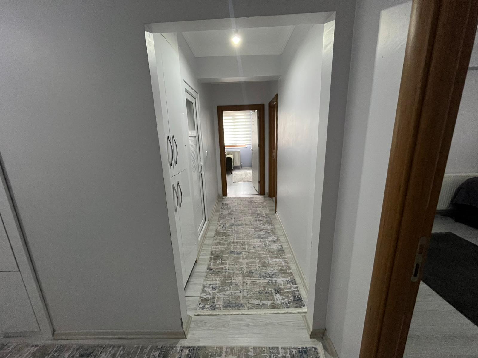 Üniversite yanı satılık daire
