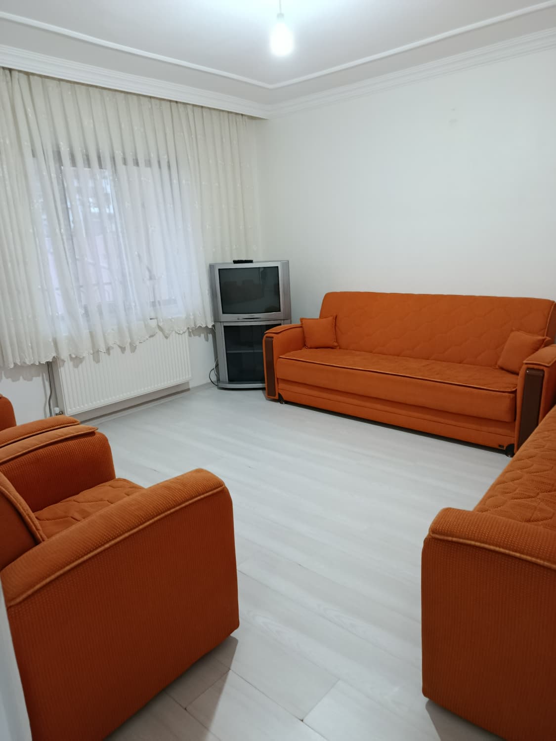 ÇİFTE FIRINLARDA KİRALIK EŞYALI DAİRE